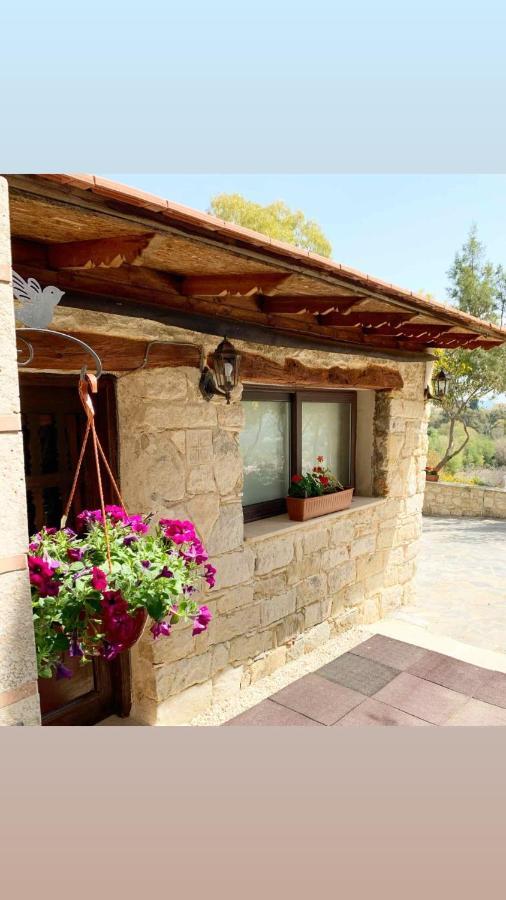 Cosmema House 2 Studio With Great Mountain View Stroumbi Ngoại thất bức ảnh